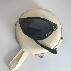 Retro Cat-Eye Foldable Sunglasses Portable Mini Pocket Shades with Case UV400 Protection Vintage Narrow Frame Sun Glasses